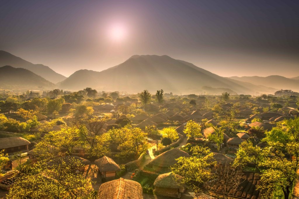 A Guide to Traditional Hanok Villages: Exploring Korea’s Timeless Heritage