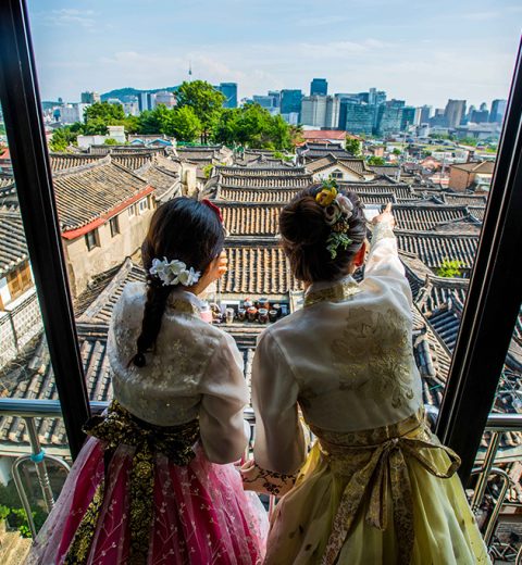 Exploring Seoul’s Hidden Underground Shopping Malls